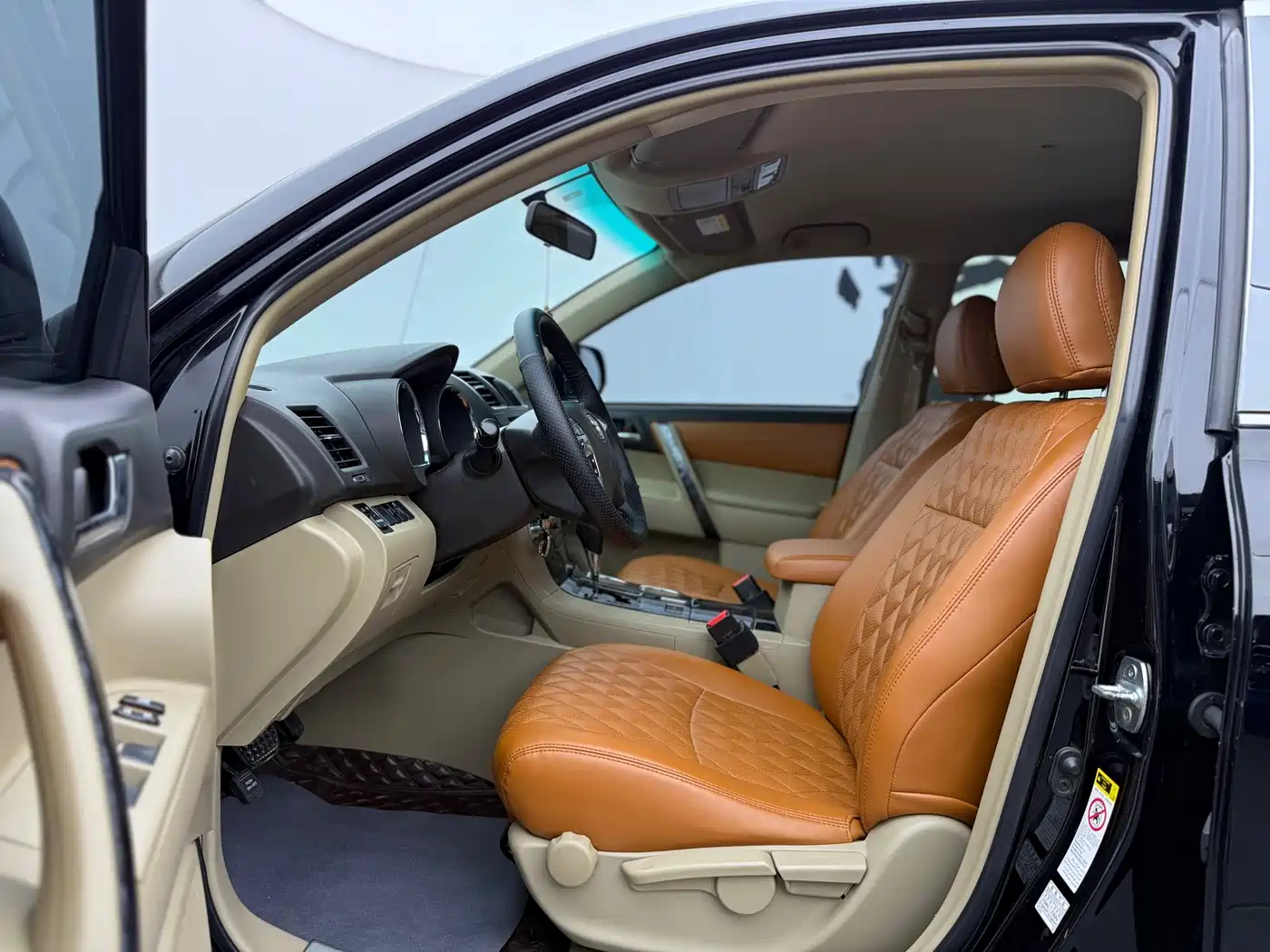 Toyota Highlander 2012 2.7L 2WD 7-Seat Elite фото 5