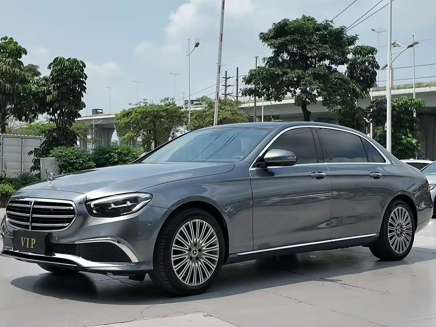 Mercedes-Benz E-Class 2022 Second Facelift E 300 L Luxury