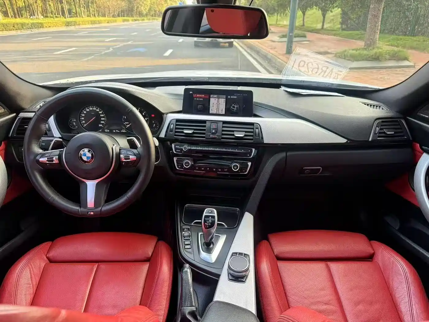 BMW 3 Series GT 2019 320i M Sport Model фото 4
