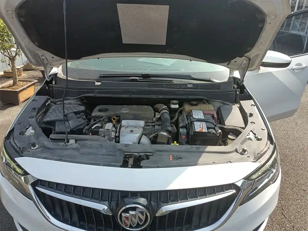 Buick GL6 2021 323T Mild Hybrid Connected Luxury фото 20