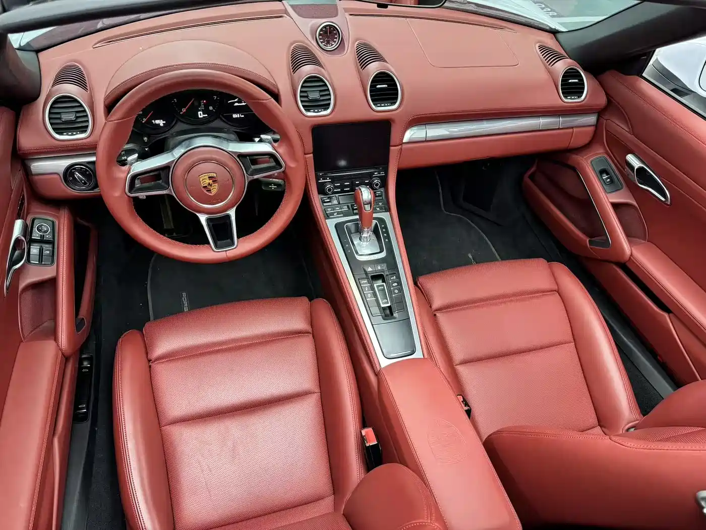 Porsche 718 2018 Boxster 2.0T фото 5