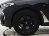 Фото 15 - BMW X7