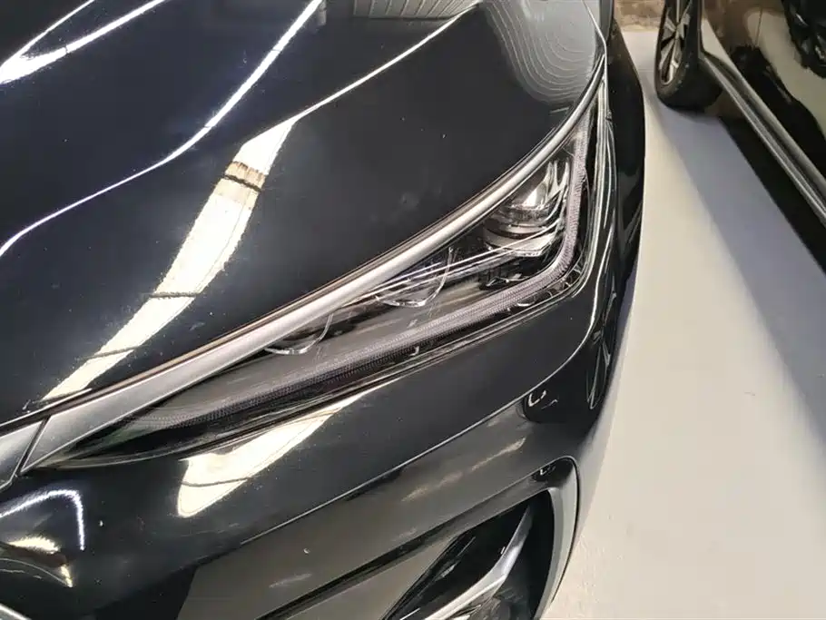 BYD Tang New Energy 2022 DM-i 252KM Executive фото 5