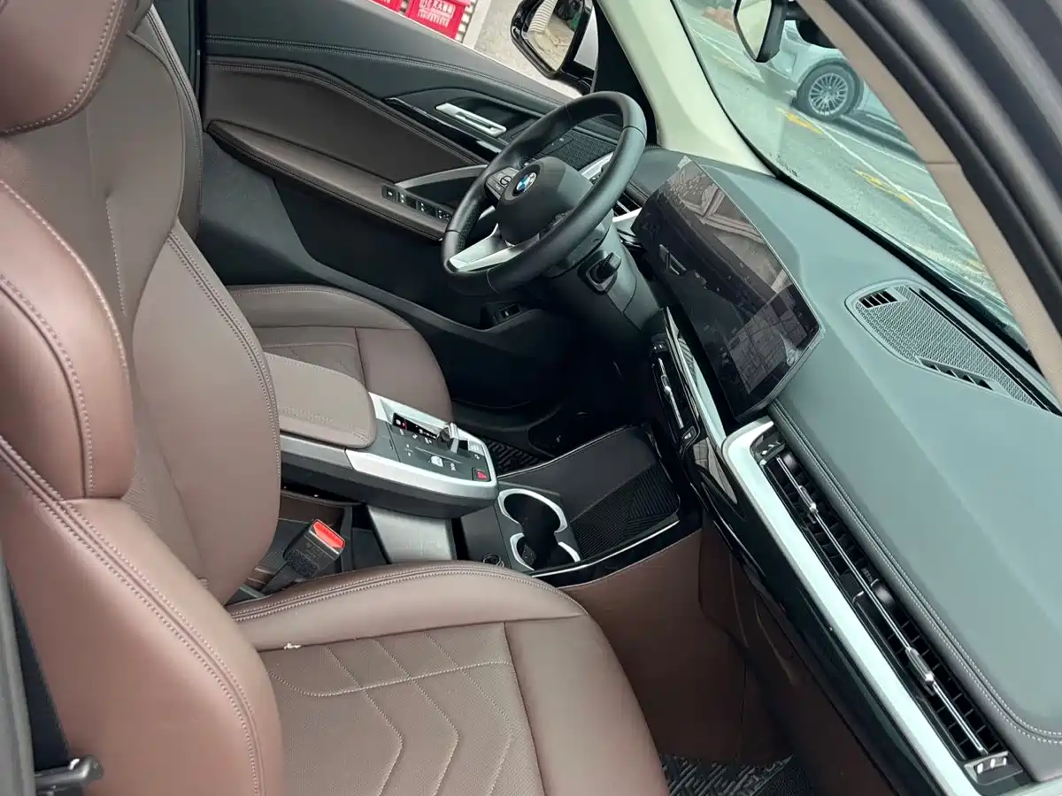 BMW X1 2023 sDrive20Li X Design Package фото 9