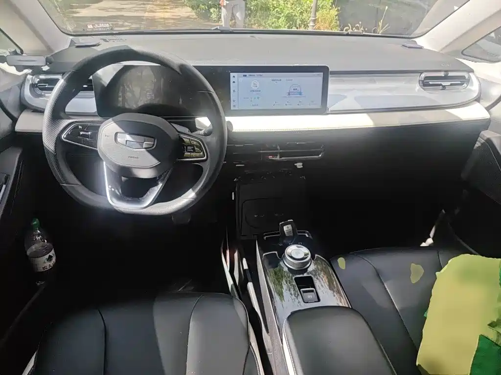 Photo 5 - Geely Geometry E Firefly
