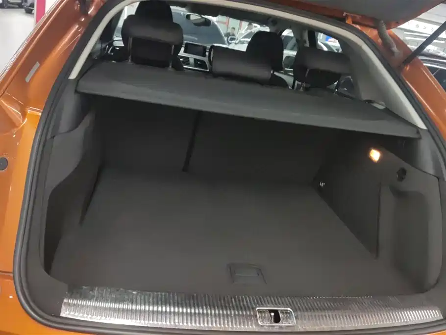 Audi Q3 2015 30 TFSI Progressive фото 4