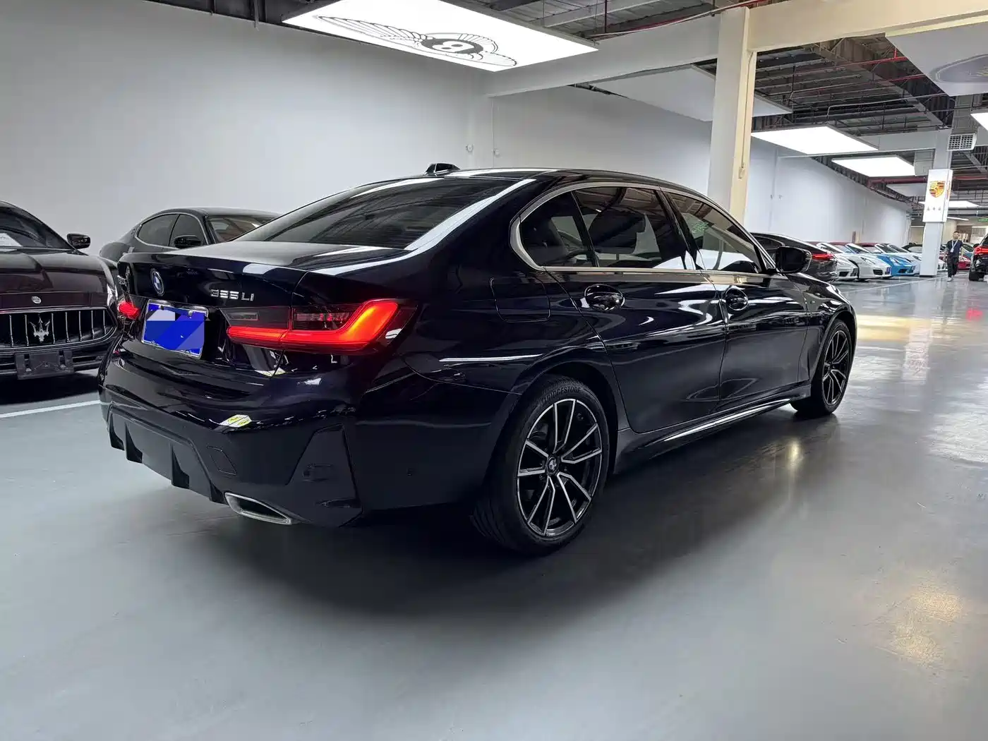 BMW 3 Series 2024 325Li M Sport Package фото 11