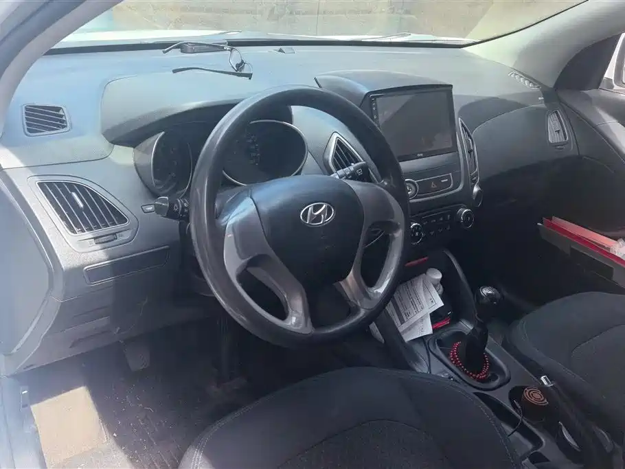 Hyundai Beijing Hyundai ix35 2013 2.0L Manual 2WD Comfort GL China IV фото 12