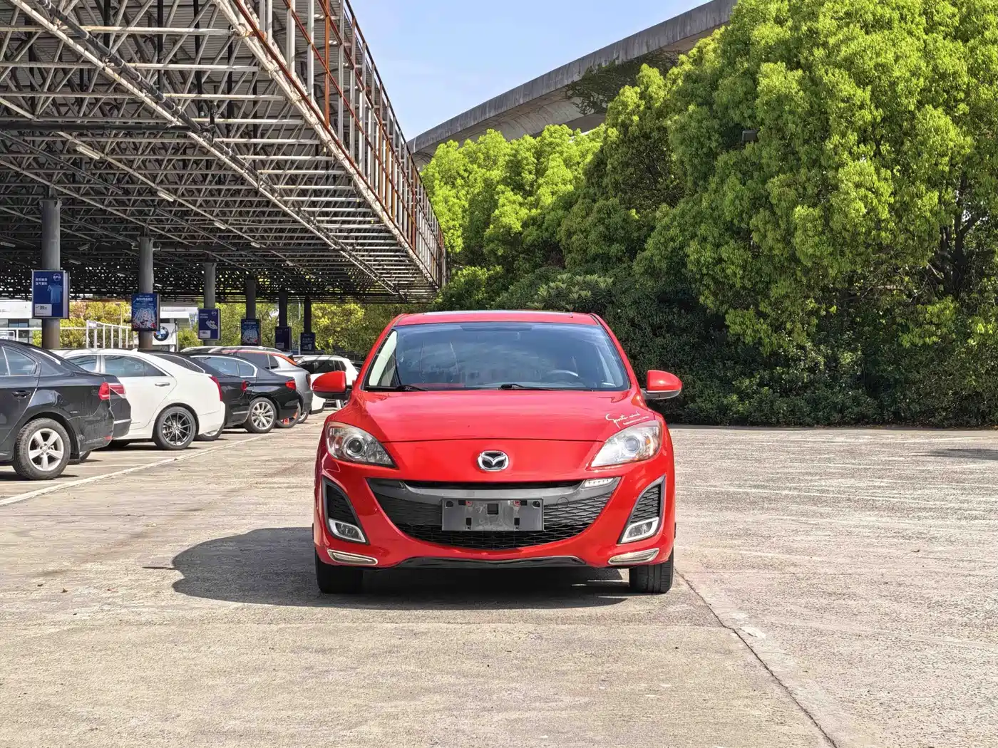 Mazda Mazda3 Axela 2012 2011 Sedan 1.6L Automatic Comfort