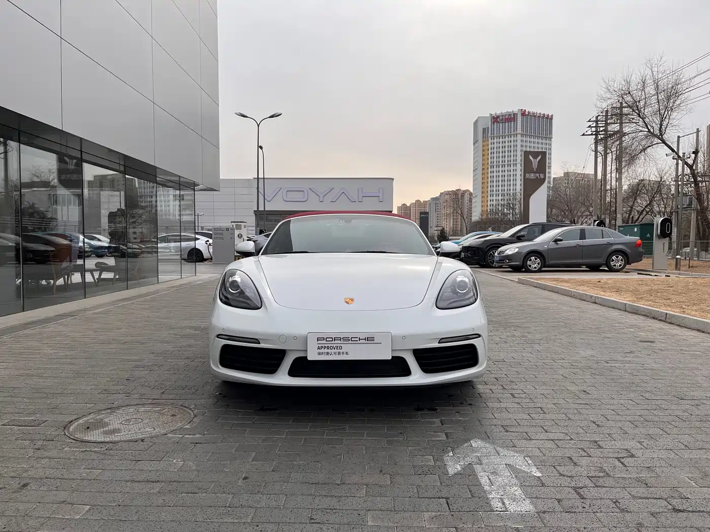 PORSCHE 718