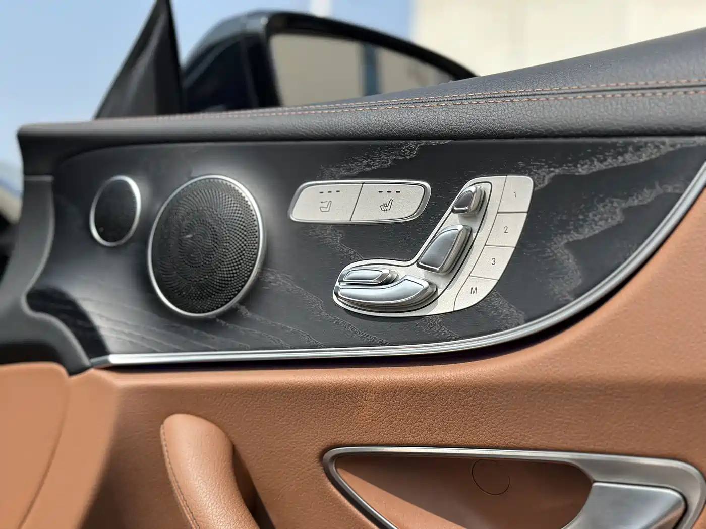 Mercedes-Benz E-Class (Import) 2018 E 200 Convertible Coupe фото 11