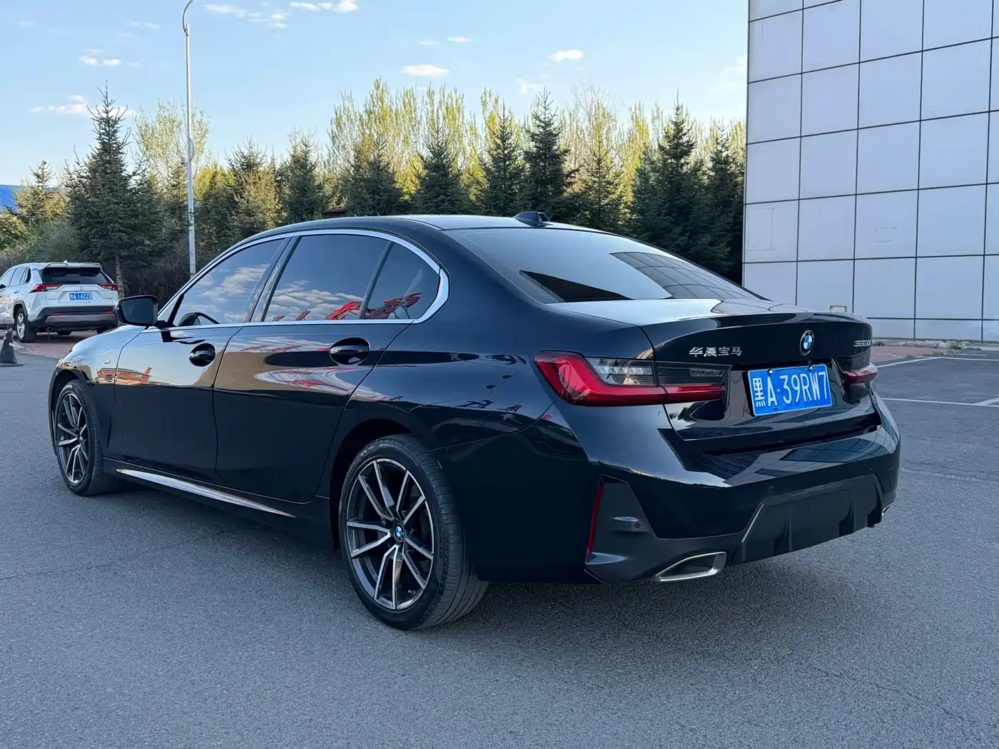 BMW 3 Series 2023 320Li M Sport Package фото 5