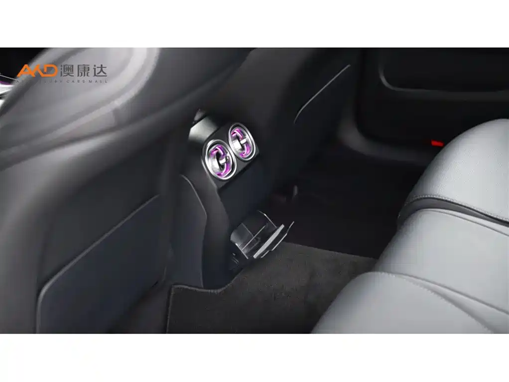 Mercedes-Benz C-Class 2023 C 260 L Night Edition Sport фото 9