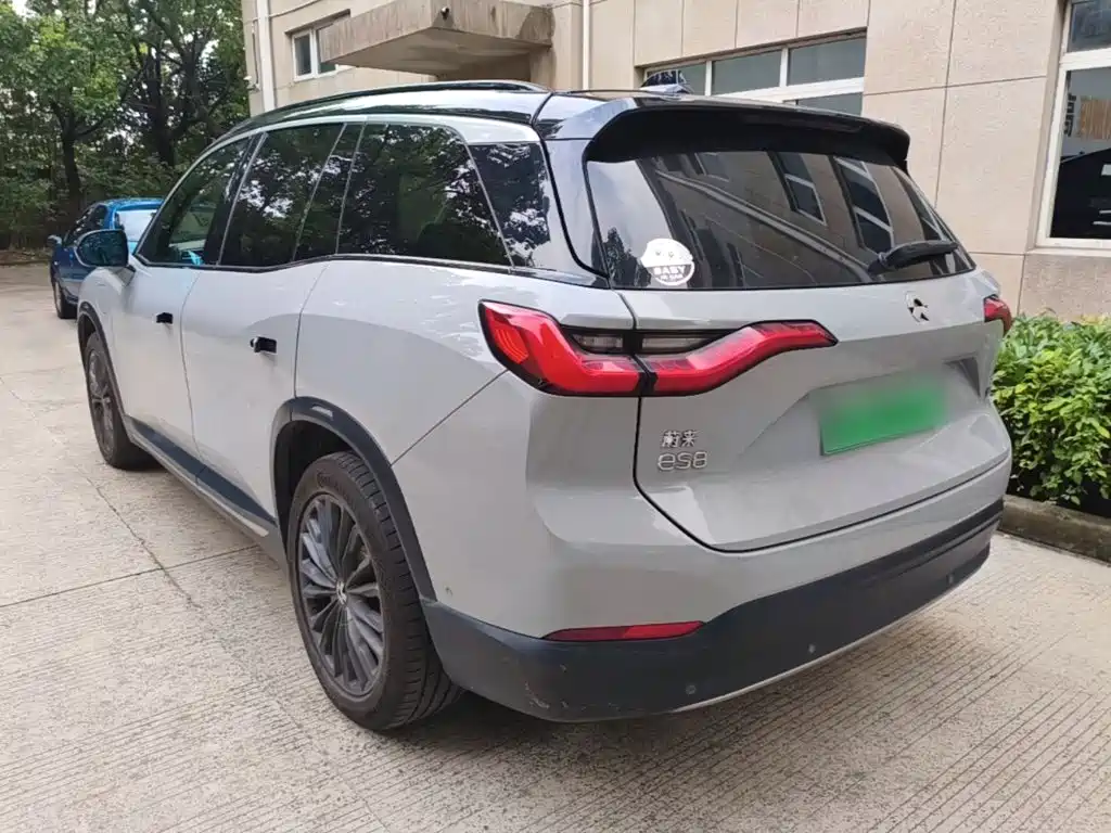 NIO ES8 2019 2018 355KM Base Model 7-Seater Version