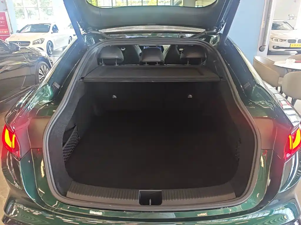 MG MG7 2026 2025 1.5T 300 DCT Elegance Edition