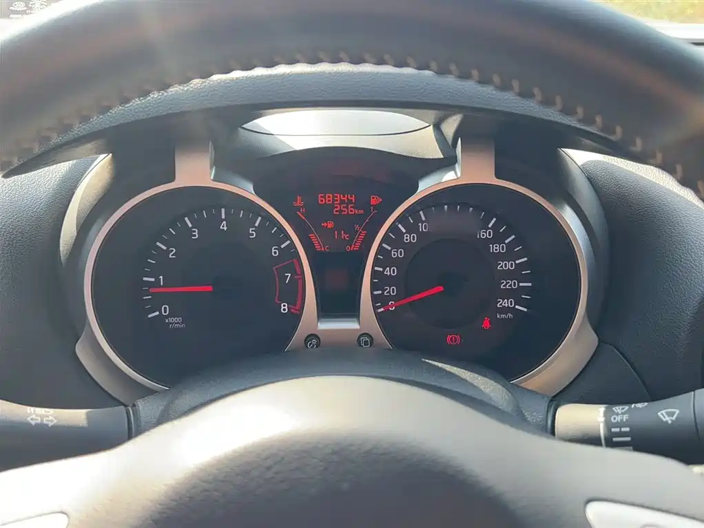 INFINITI ESQ