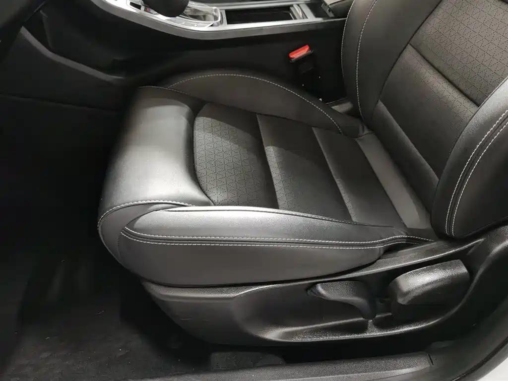 GEELY AUTOMOBILE EMGRAND