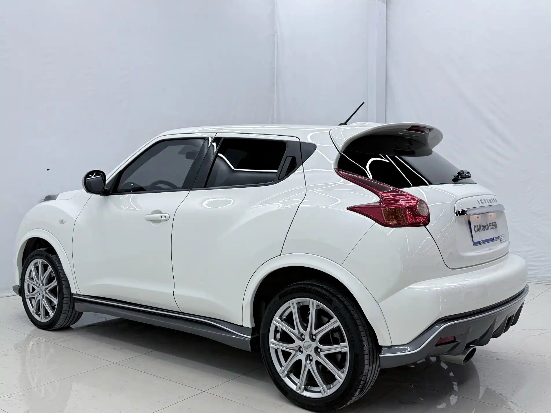 صورة 12 - Infiniti ESQ