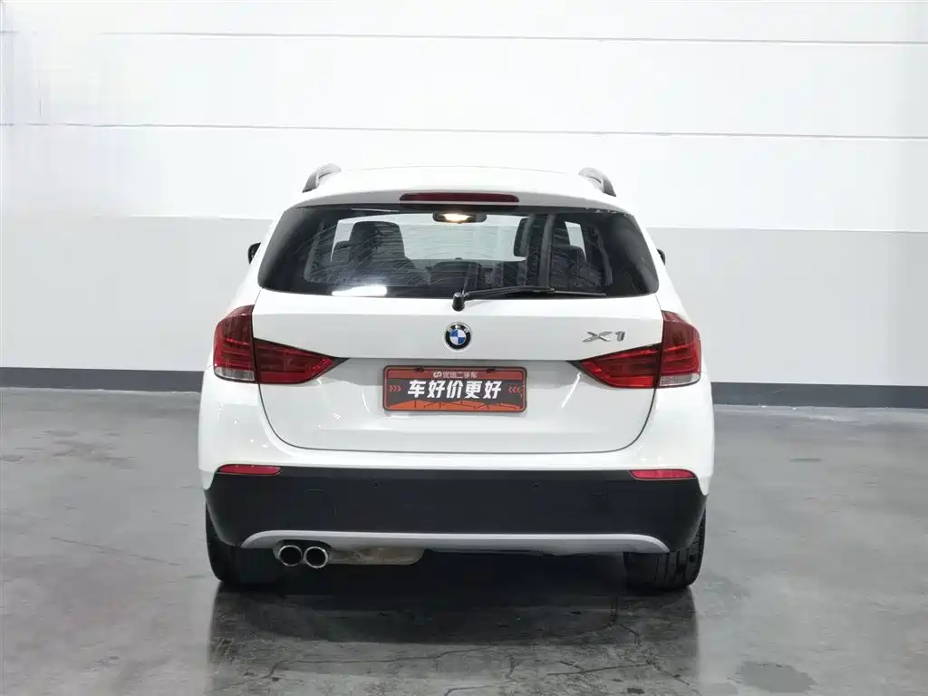 BMW X1 2012 2012 sDrive20i Leading Model