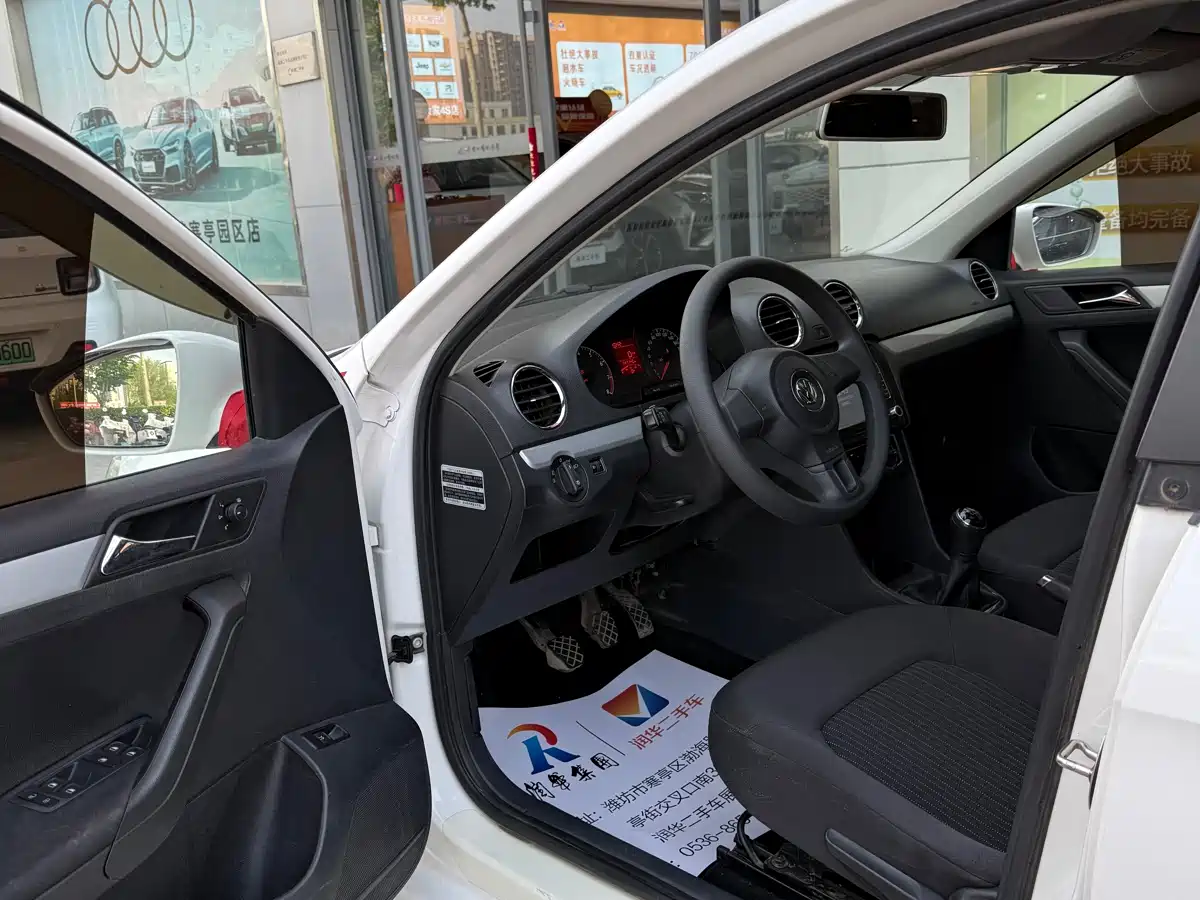Buick Excelle 2014 XT 1.6L Automatic Fashion фото 4