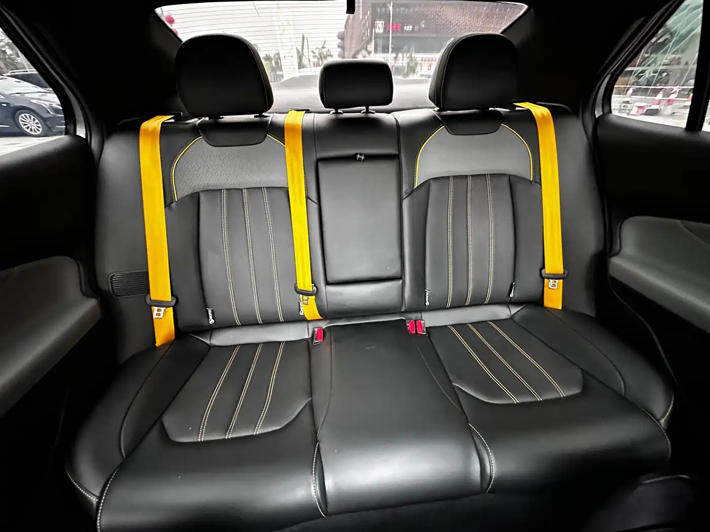 GAC Trumpchi Trumpchi Emkoo 2021 270T DCT J15 Edition фото 12
