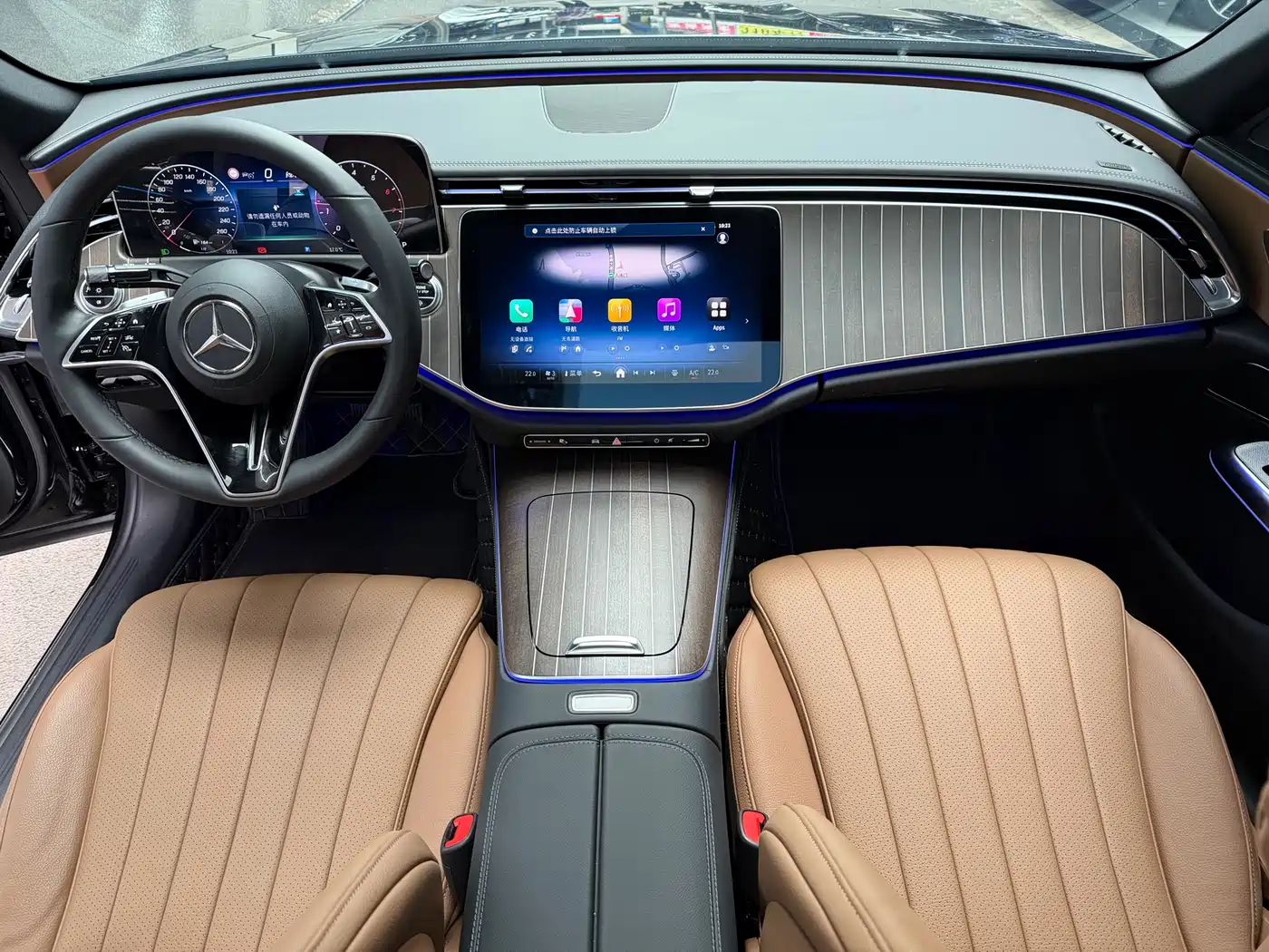 Mercedes-Benz E-Class 2024 E 300 L Fashion фото 12