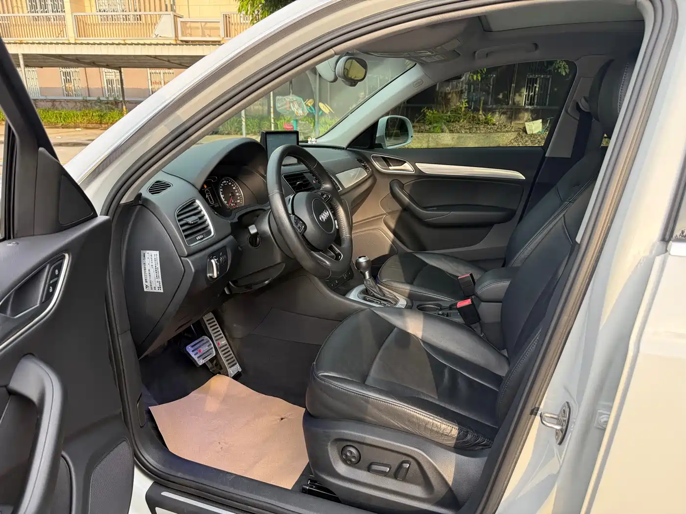 Audi Q3 2015 35 TFSI Comfort фото 4