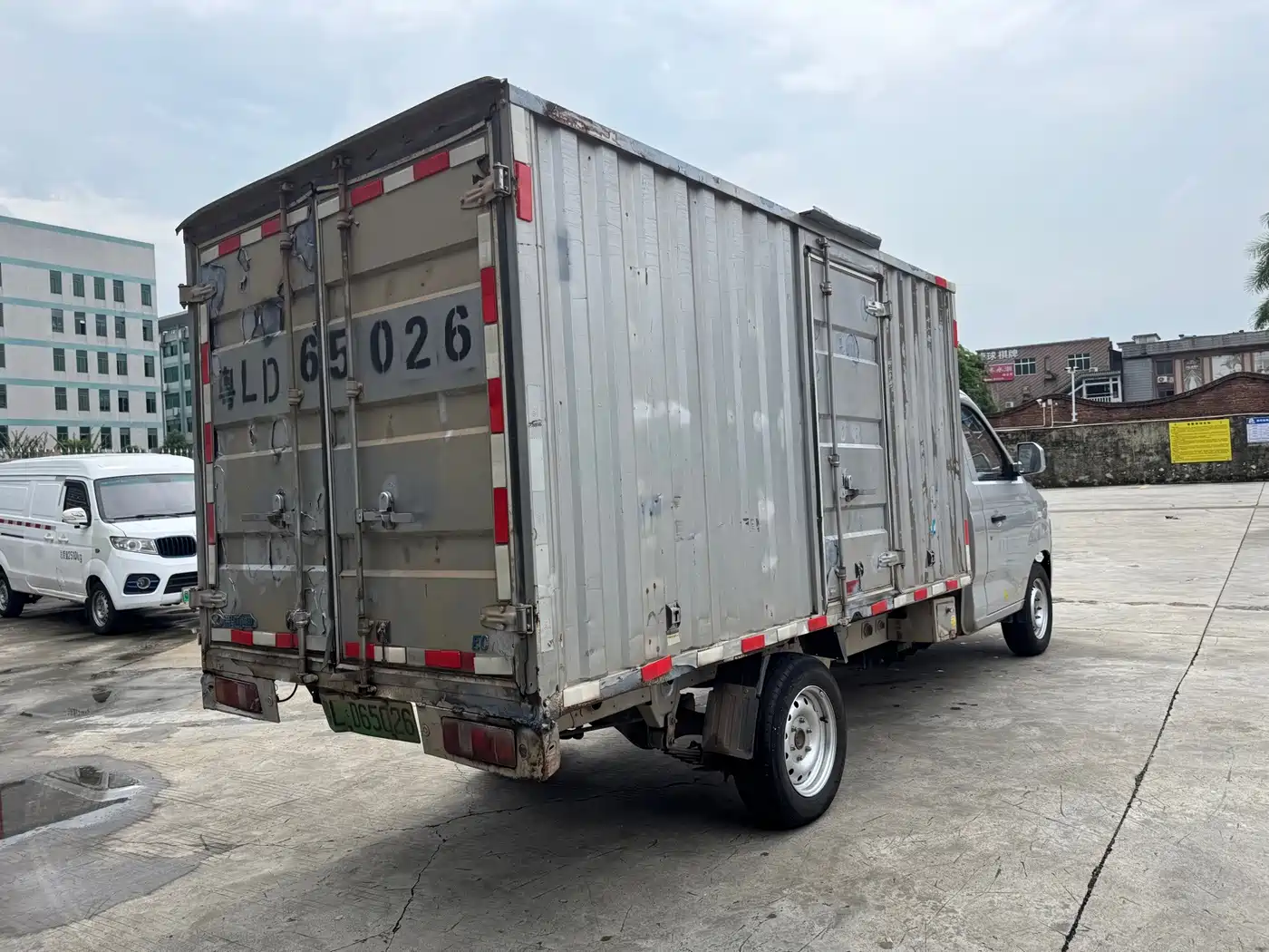 Ruichi New Energy EC71 2023 2023 EC71L Van Pioneer Type I 50.38kWh