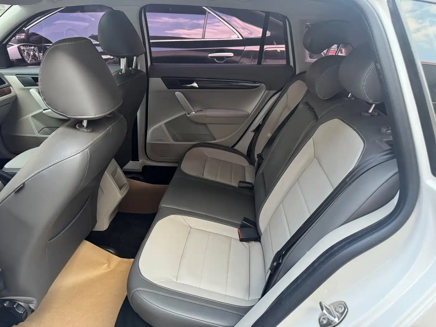Volkswagen Lavida Tour 2013 1.4TSI Automatic Comfort фото 6