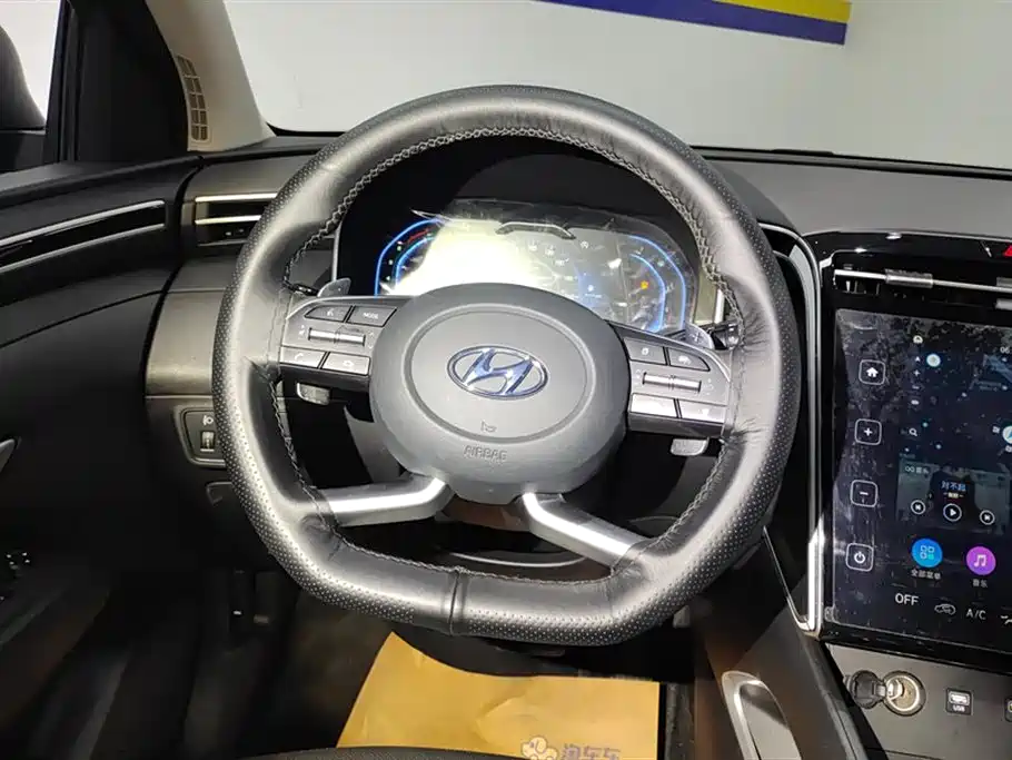 Hyundai Tucson 2023 Tucson L 1.5T Automatic 2WD DLX Luxury Edition фото 15