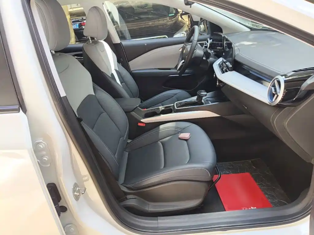 Chevrolet Monza 2025 2024 1.5L Dual-Clutch Delight Edition