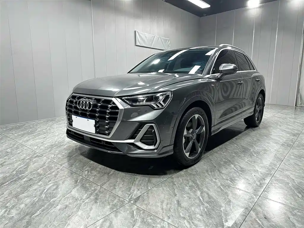 Audi Q3 2022 35 TFSI Fashion Dynamic