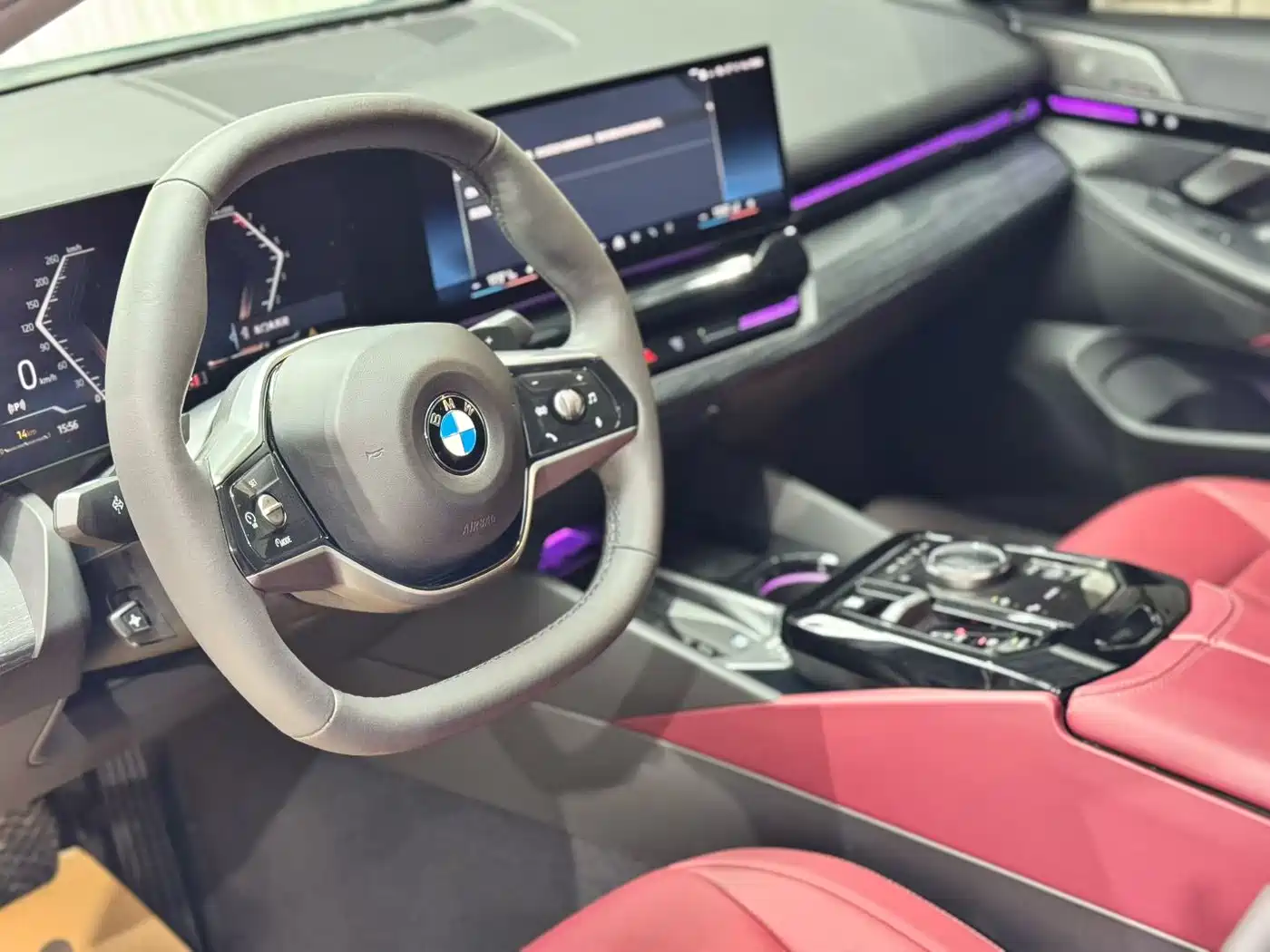 BMW 5 Series 2024 525Li Luxury Package фото 5