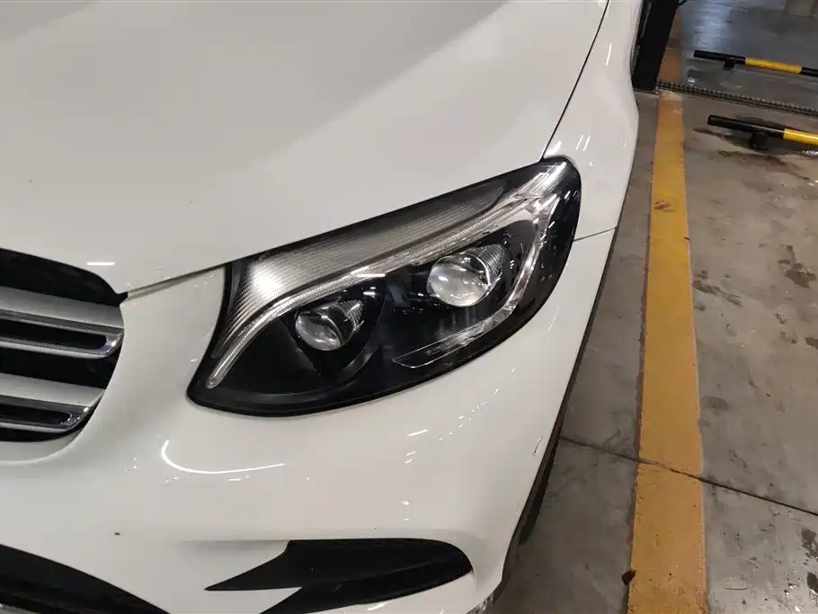 Mercedes-Benz GLC 2016 GLC 300 4MATIC Dynamic фото 5