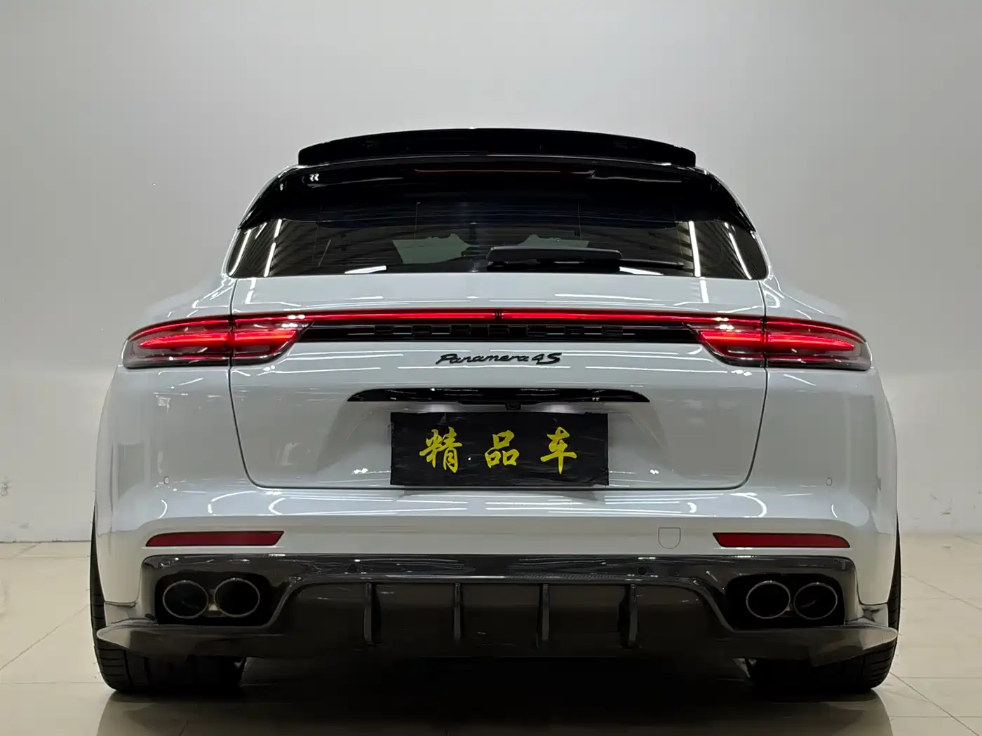 Porsche Panamera 2017 Panamera 4 Sport Turismo 3.0T фото 5