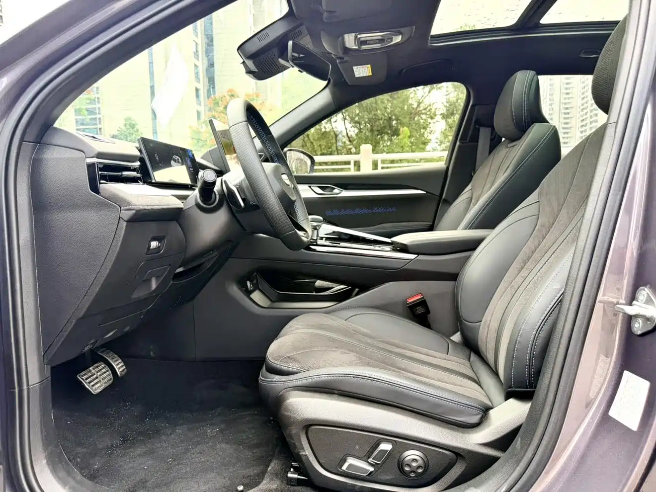 Фото 9 - Geely Preface