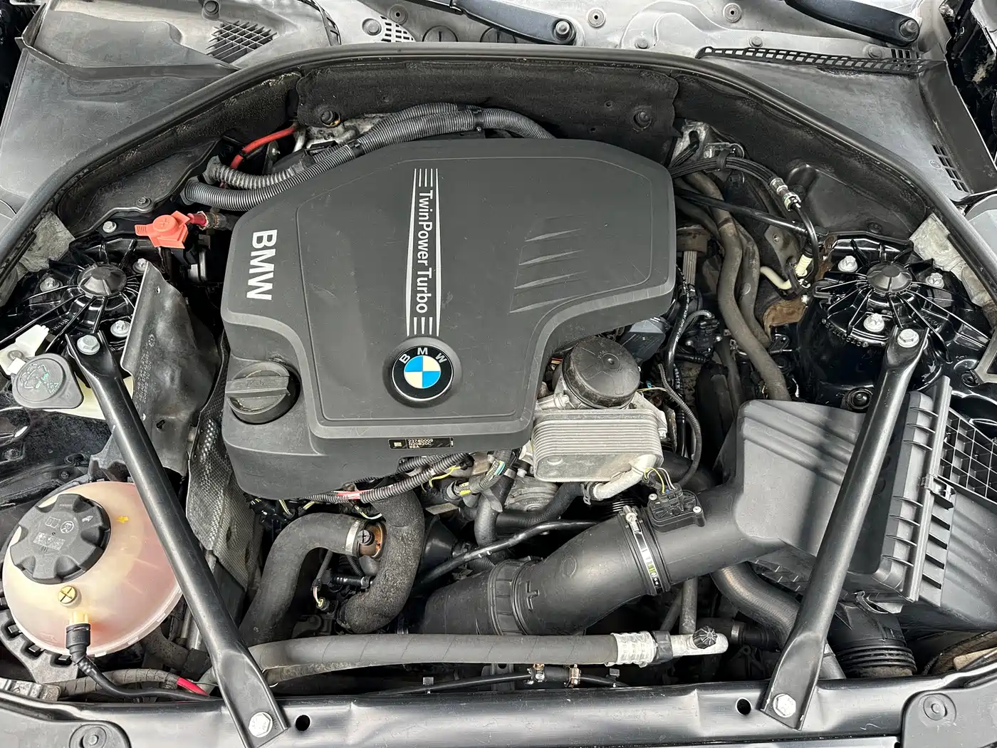 BMW 5 Series 2017 525Li Luxury Design Package фото 19