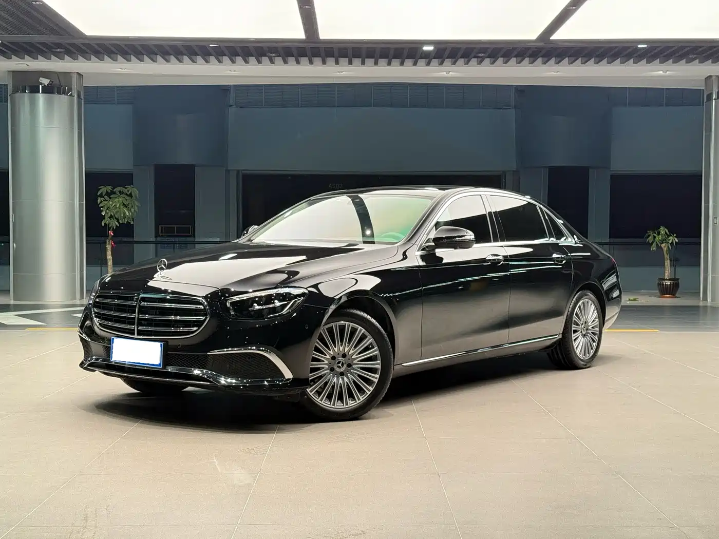 Mercedes-Benz E-Class 2022 E 300 L Luxury