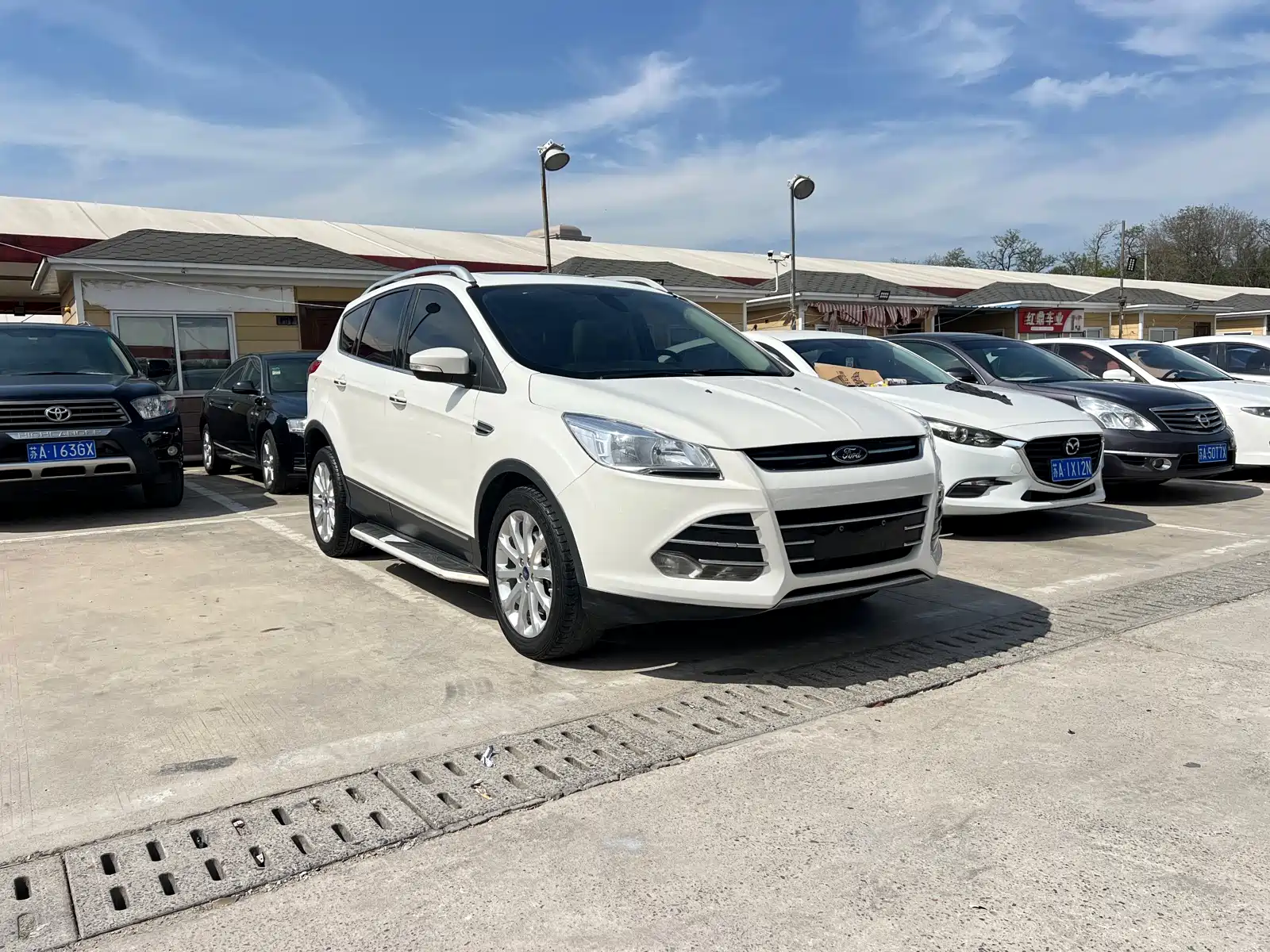 Фото 2 - Ford Kuga