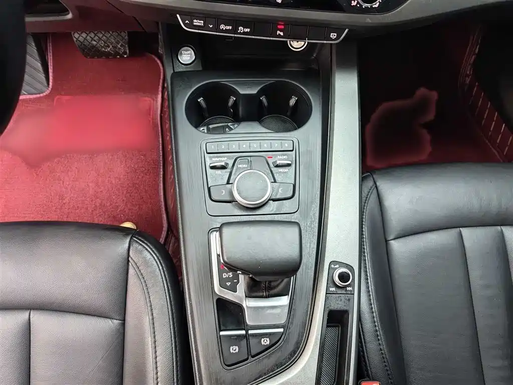 Audi A4L 2018 30th Anniversary 40 TFSI Progressive фото 23