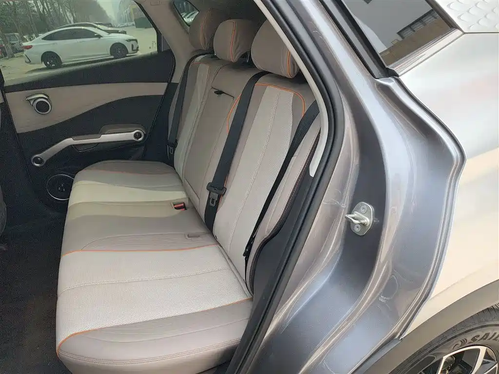 BYD Yuan PLUS 2024 Glory Edition 430KM Advanced фото 17