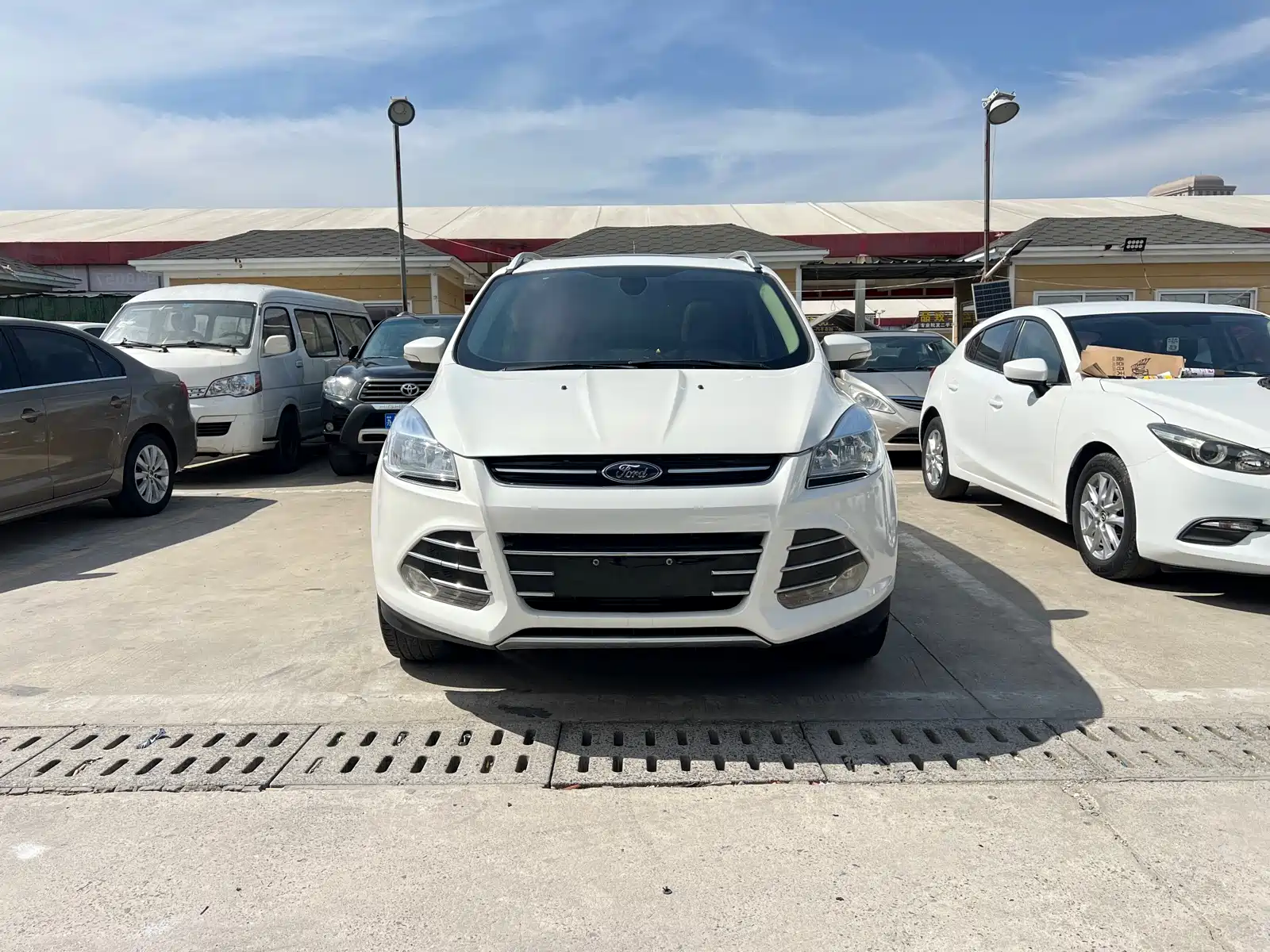 Фото 1 - Ford Kuga