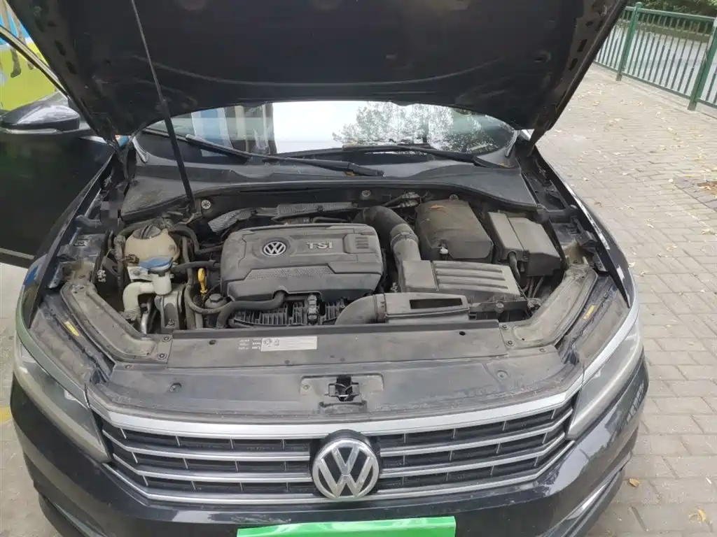 Volkswagen Passat 2017 330TSI DSG Prestige фото 11