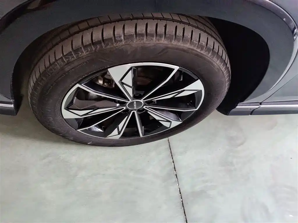 Roewe RX5 2024 2023 1.5T Luxury Sliding Screen Edition