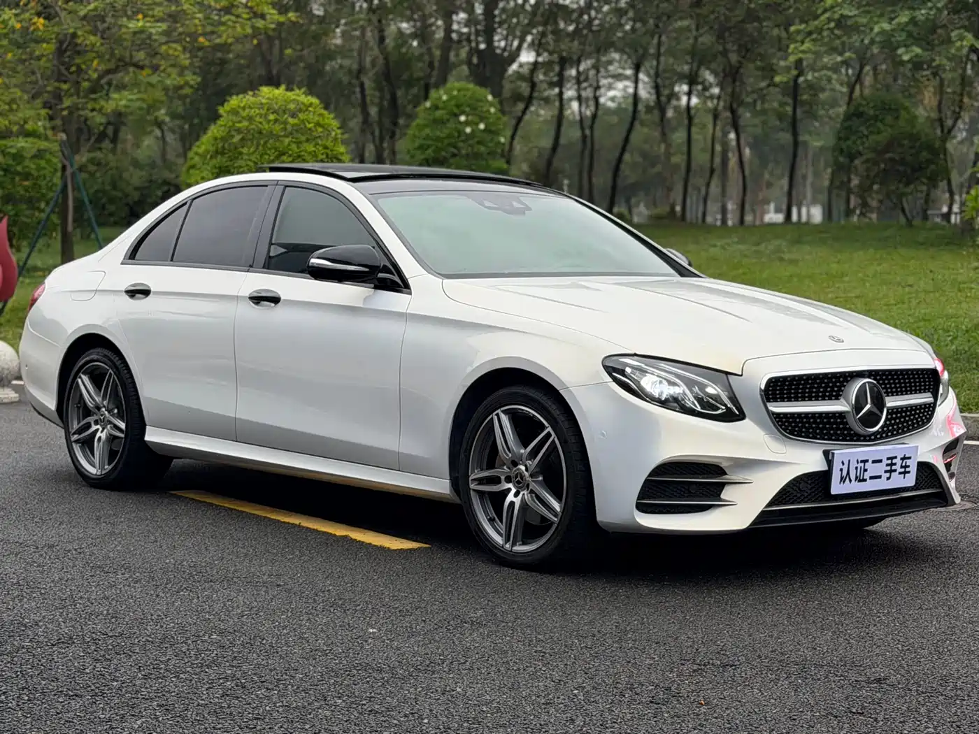 Mercedes-Benz E-Class 2017 E 300 Sport фото 3