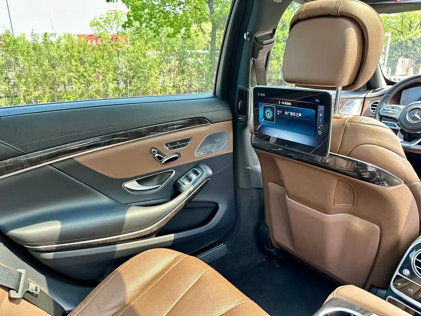 Mercedes-Benz S-Class 2019 S 450 L 4MATIC фото 45