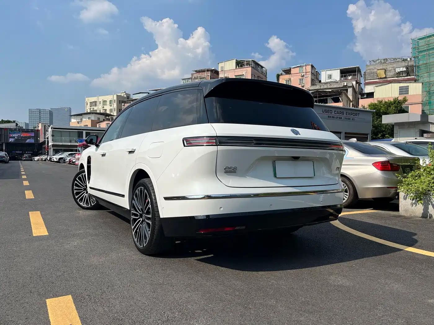 NIO ES8 2025 2025 Base Model
