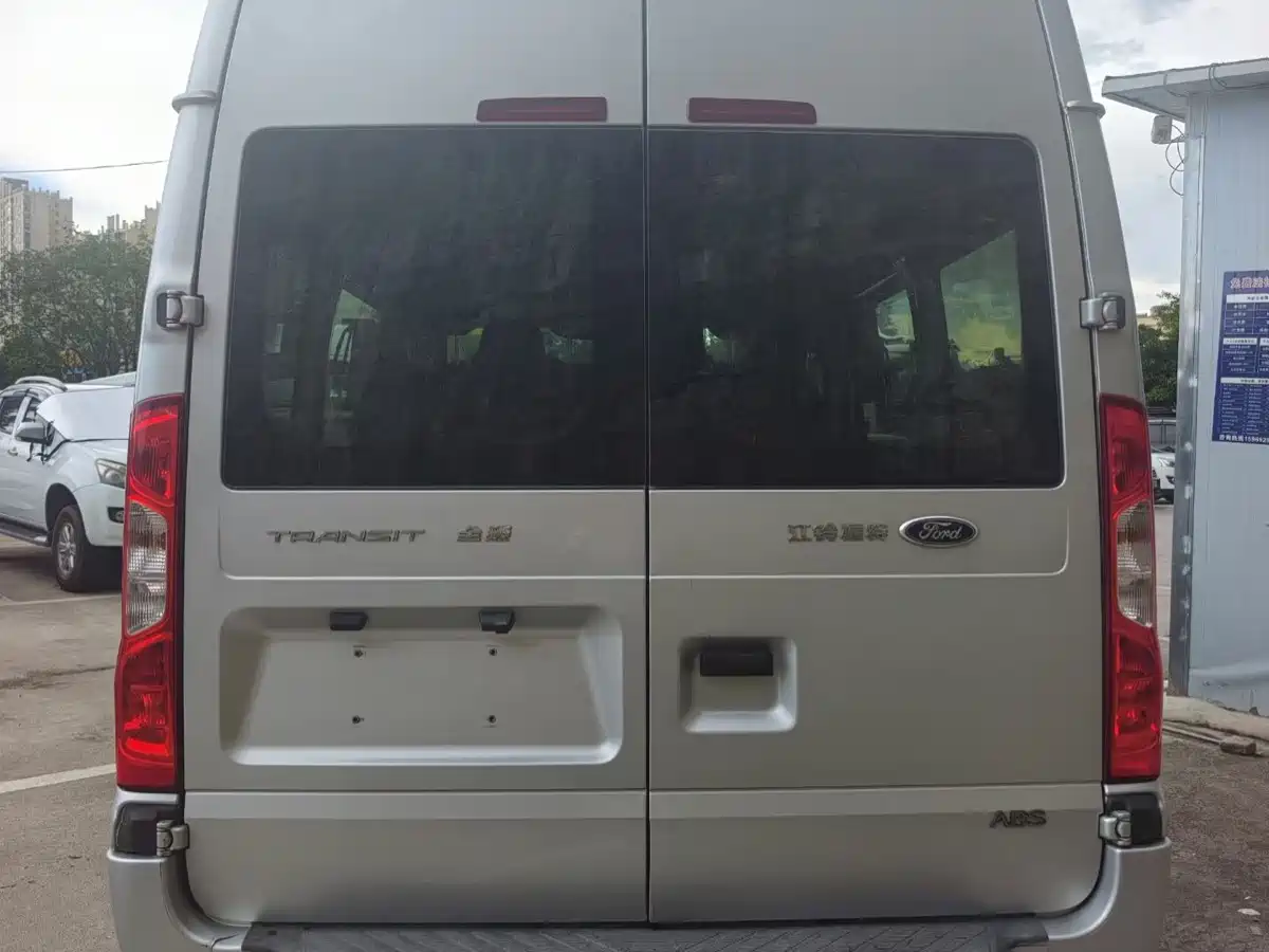 Ford New Generation Transit 2018 2016 Model 2.2T Short Wheelbase 6-Seater Mid-Roof Multi-Purpose Vehicle