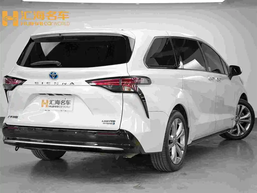 Toyota Sienna 2025 2024 2.5L Hybrid Premium Edition