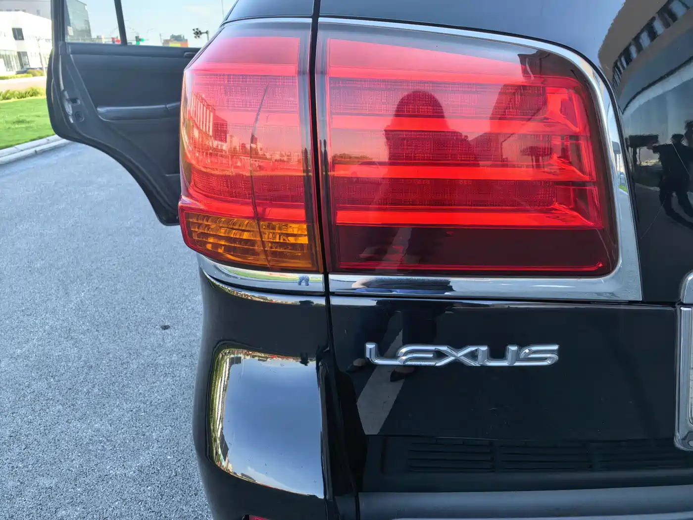 Lexus LX 2011 2012 Model 570